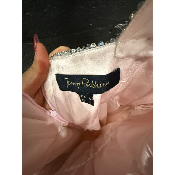 Jenny Packham Cavalla Pink Gown - Picture 8 of 9